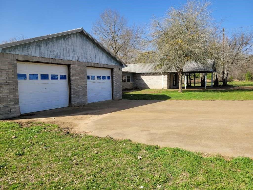 148 Chisum Trail — photo