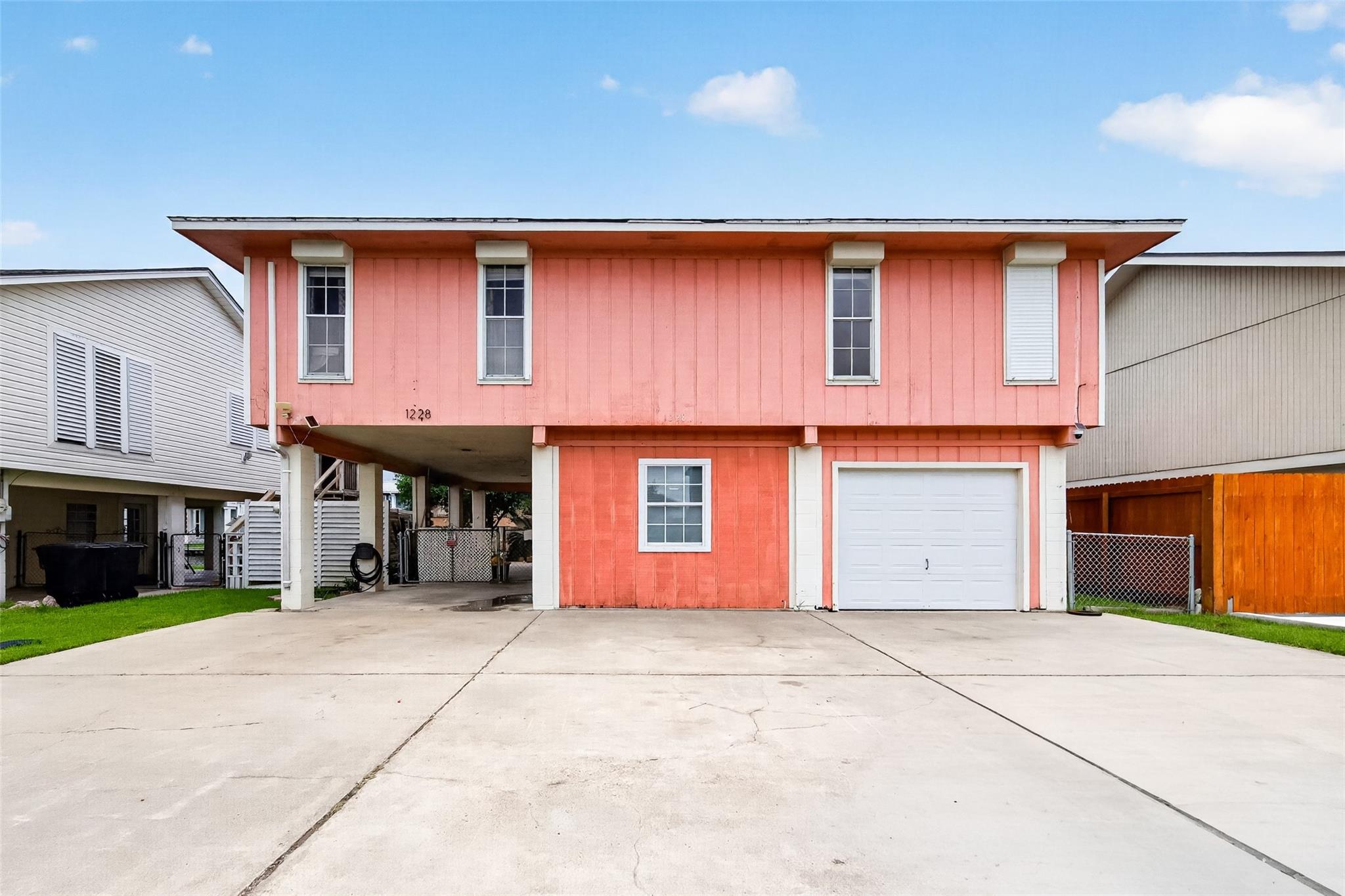 1228 Sailfish Street — photo