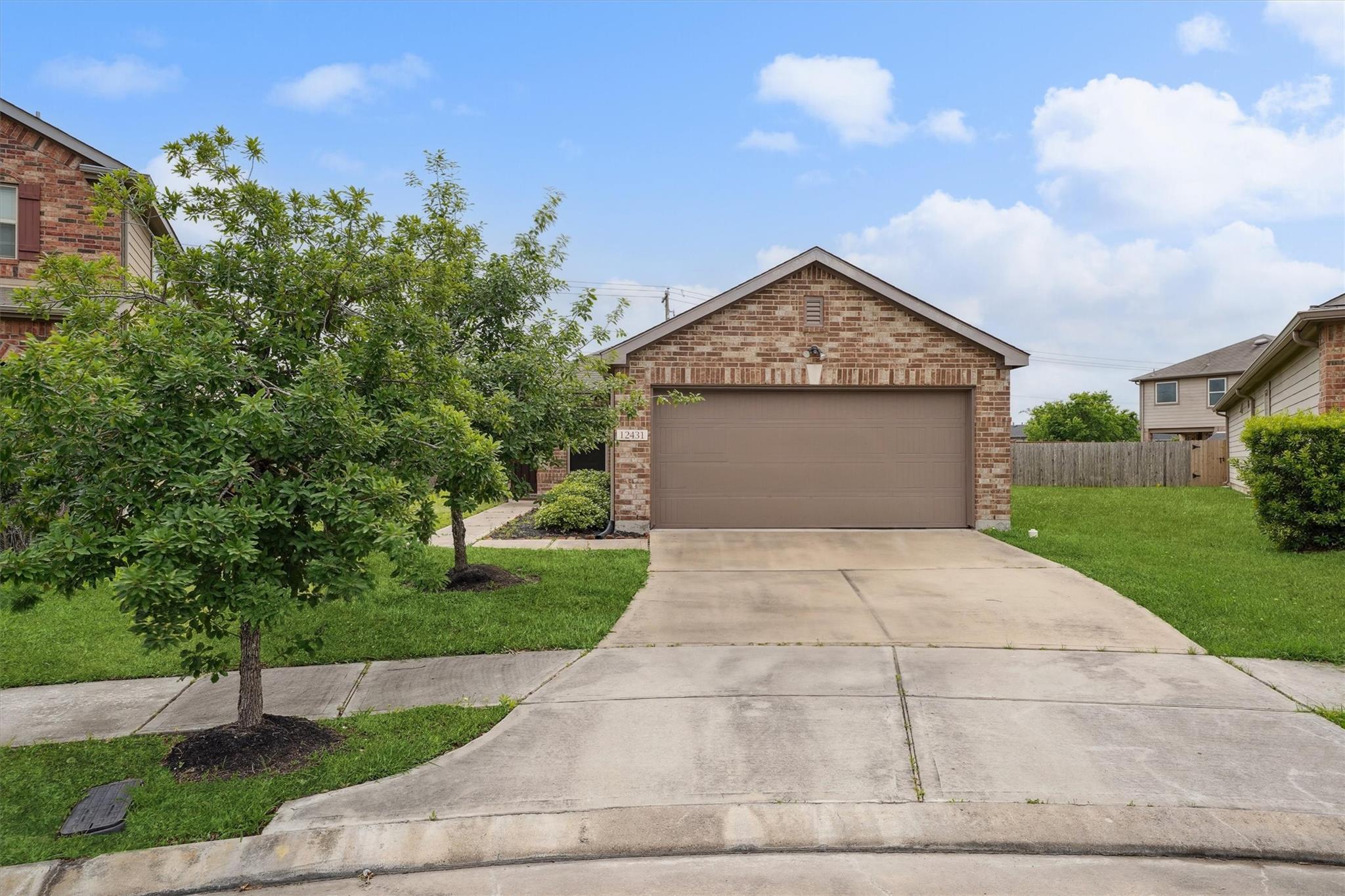 12431 Skyview Crescent Court — photo