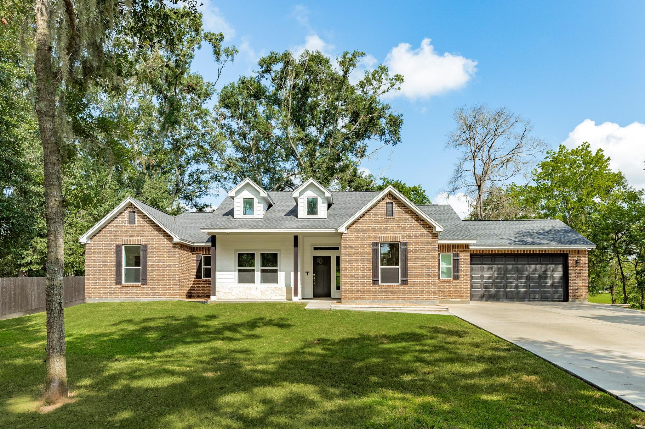 1219 Chuckwagon Court — photo