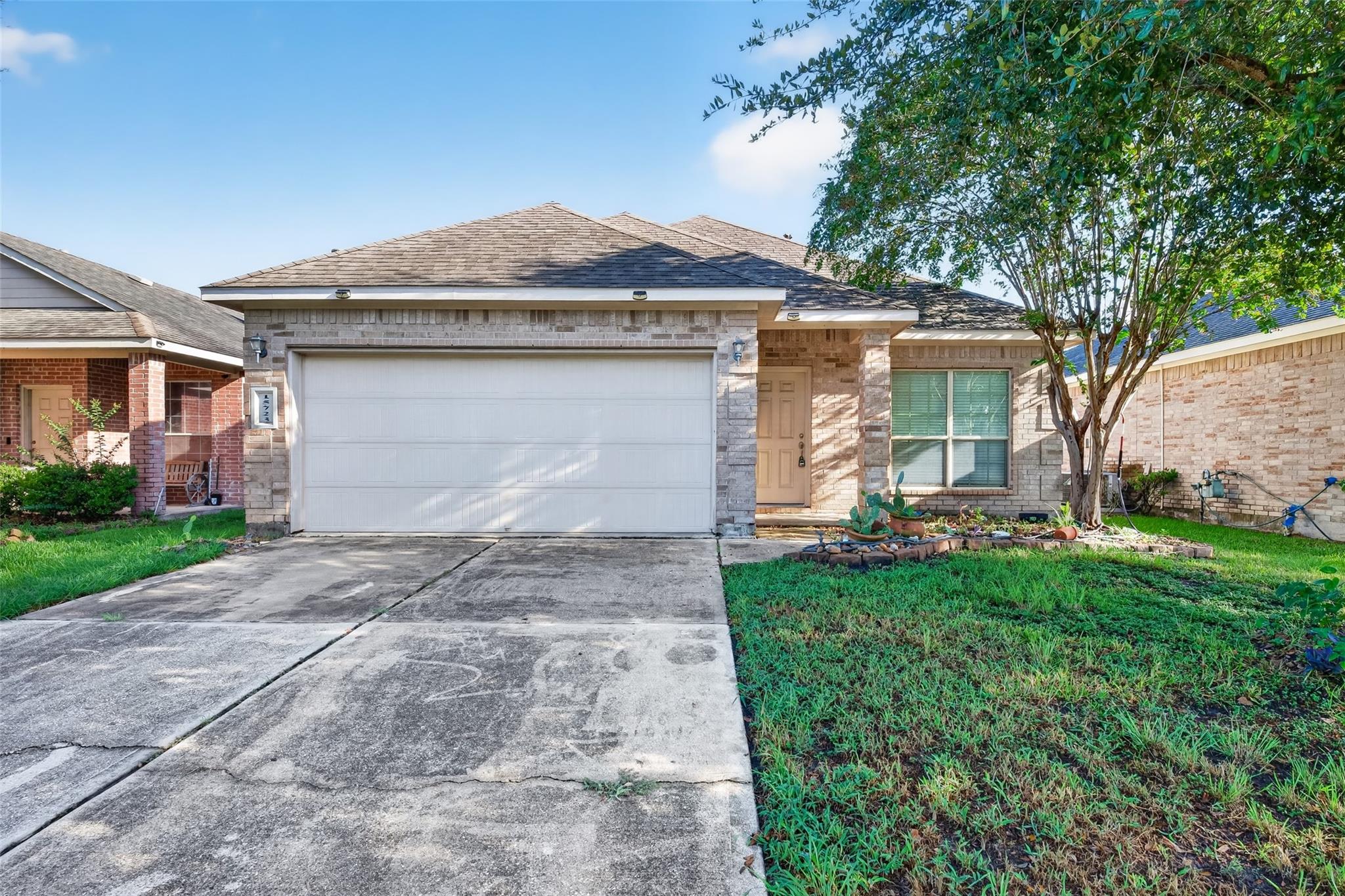 15723 Mountain Mist Trail — photo