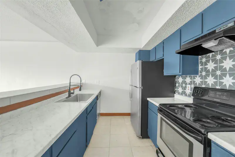 2818 S Bartell Drive #33 — photo