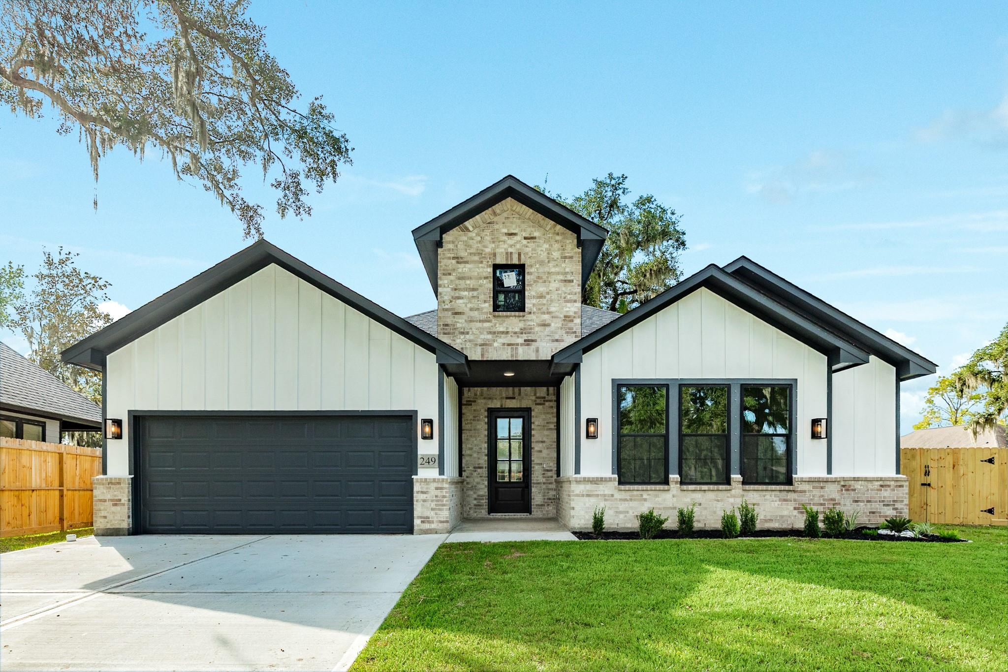 249 Montclaire Drive — photo