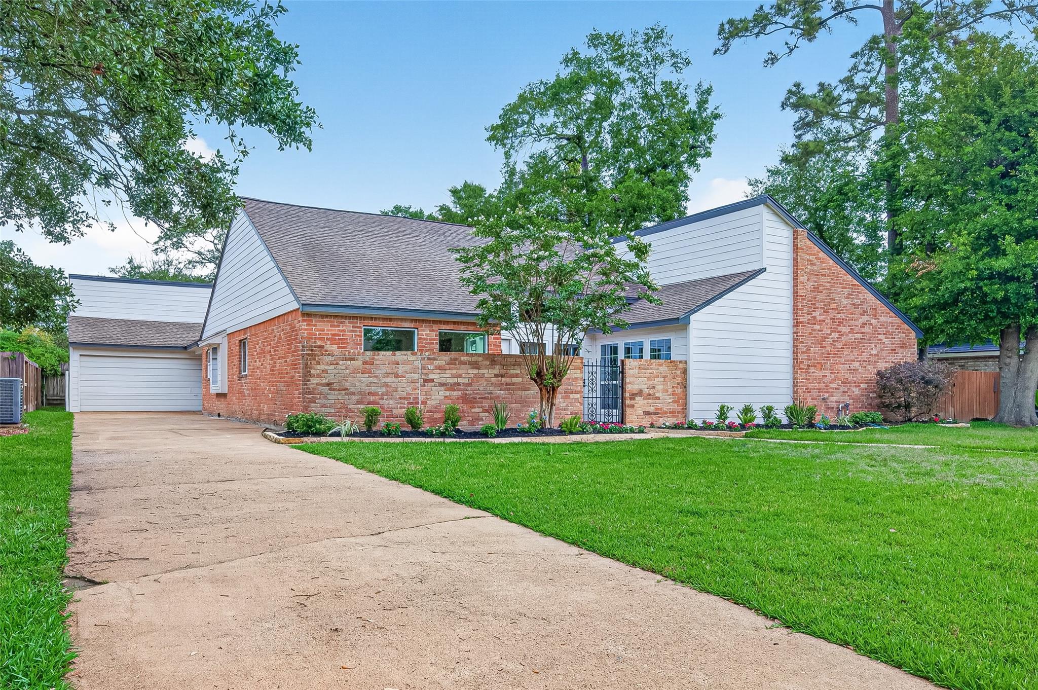 3606 Highfalls Drive — photo
