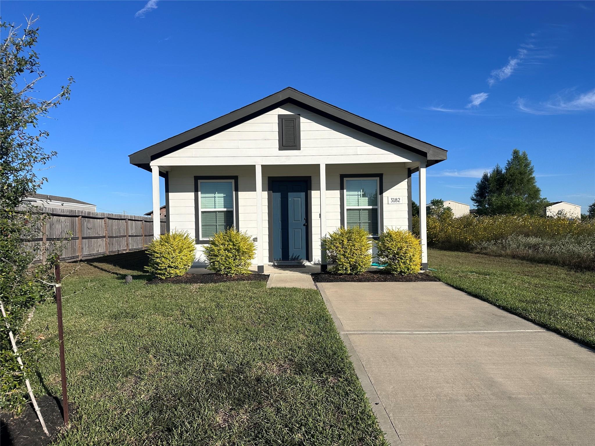 3182 Road 5711 — photo