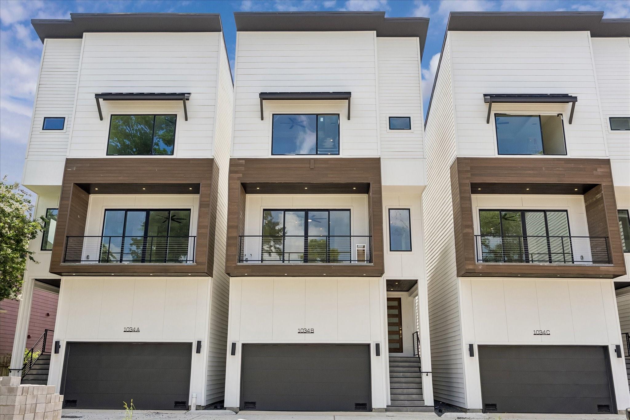 1034 W 17th St Street #D — photo