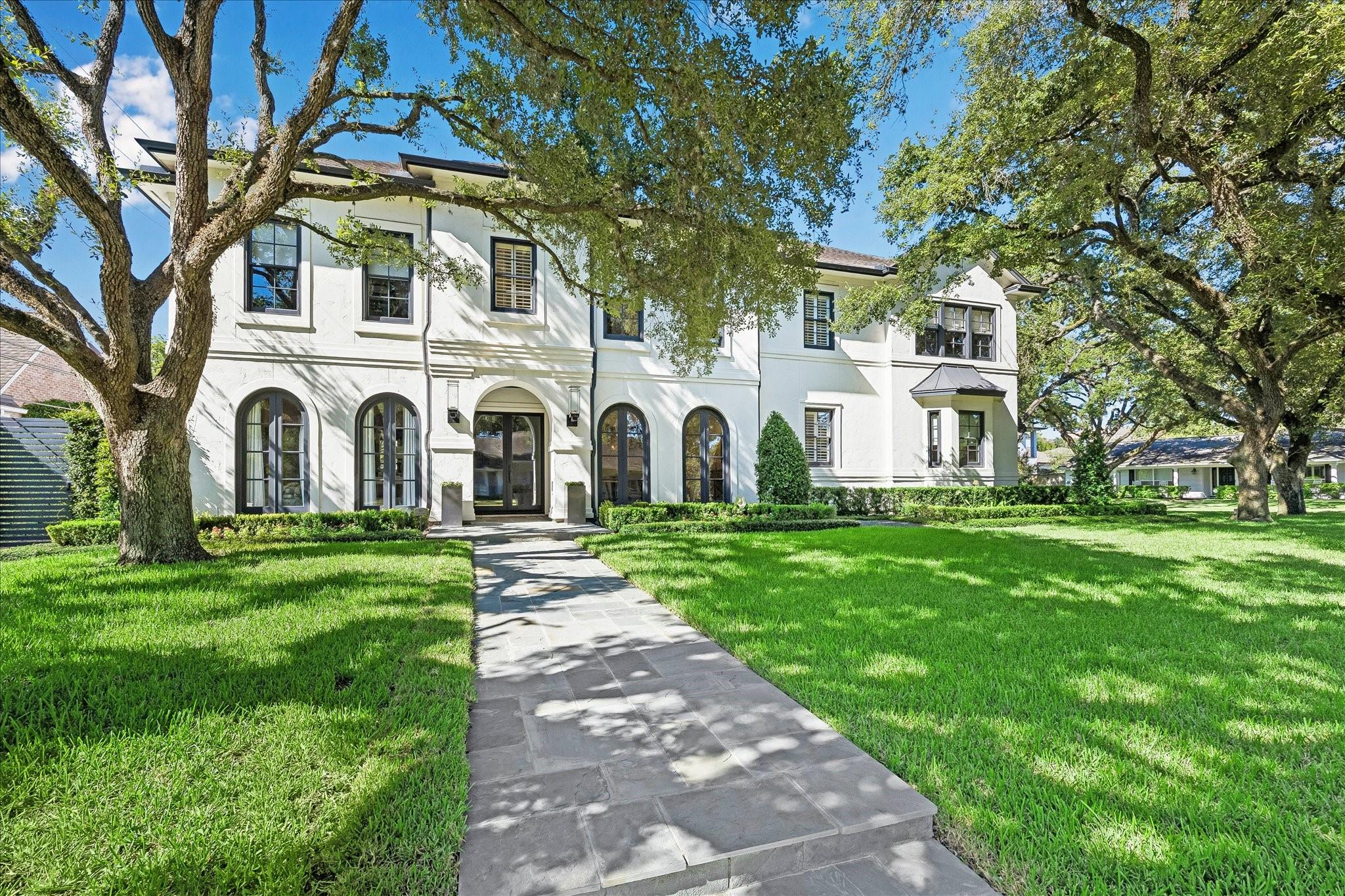 1020 River Glynn Drive — photo
