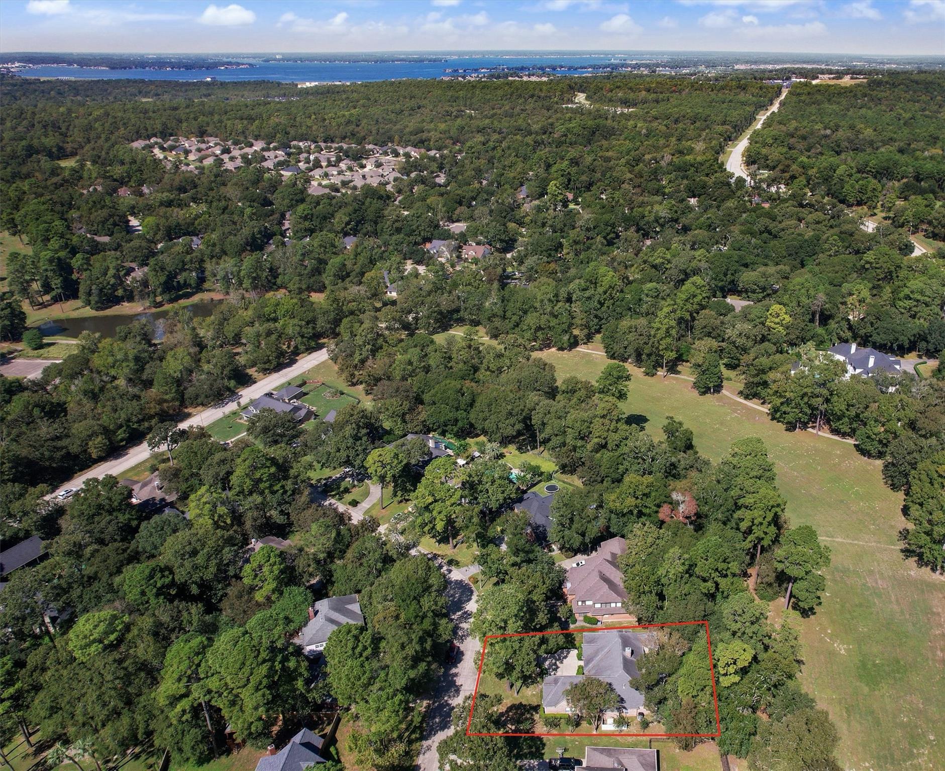 13 Royal Dalton Circle, Conroe, TX 77304 | Realty.com