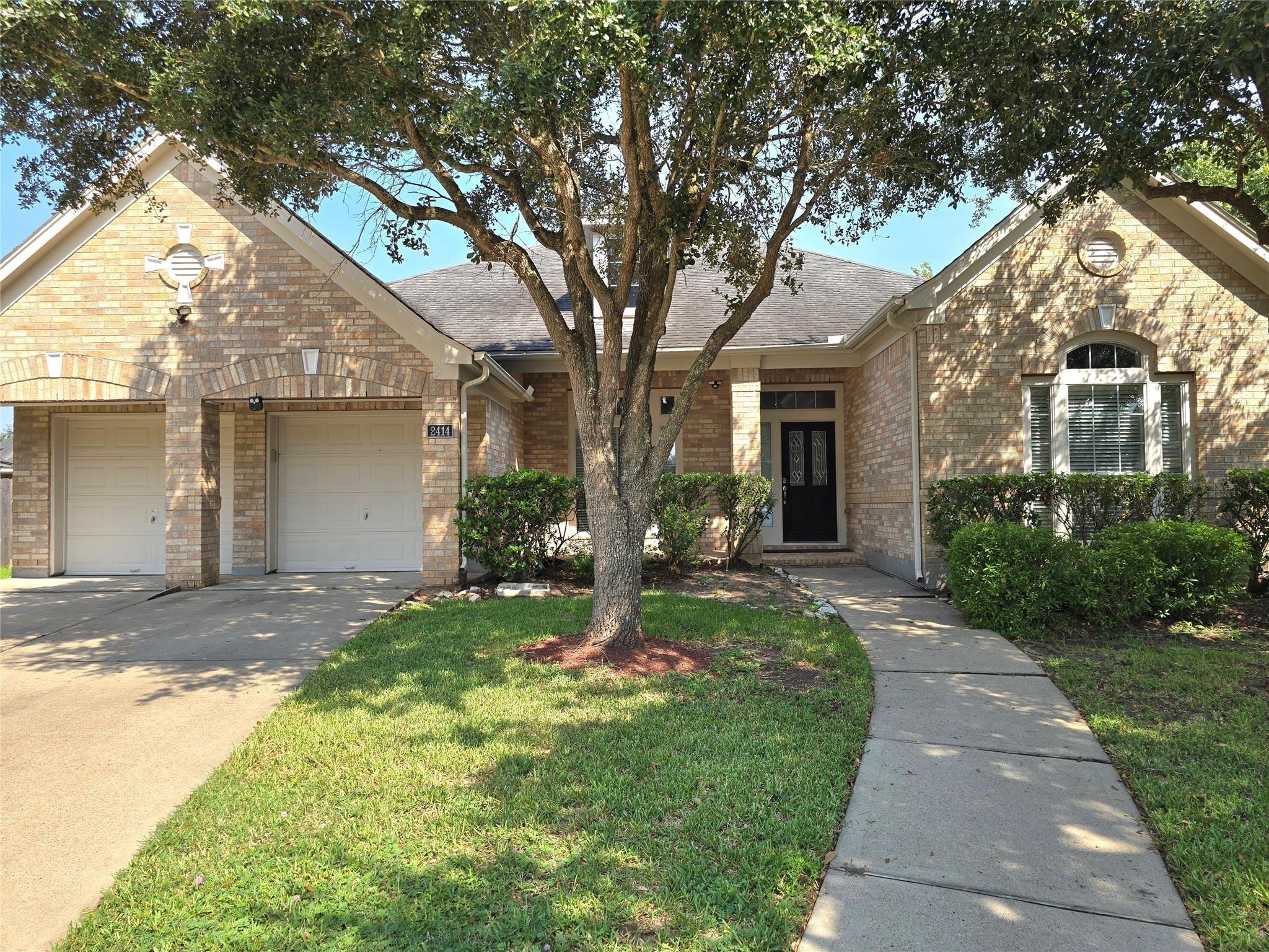 2414 Hidden Park Court — photo