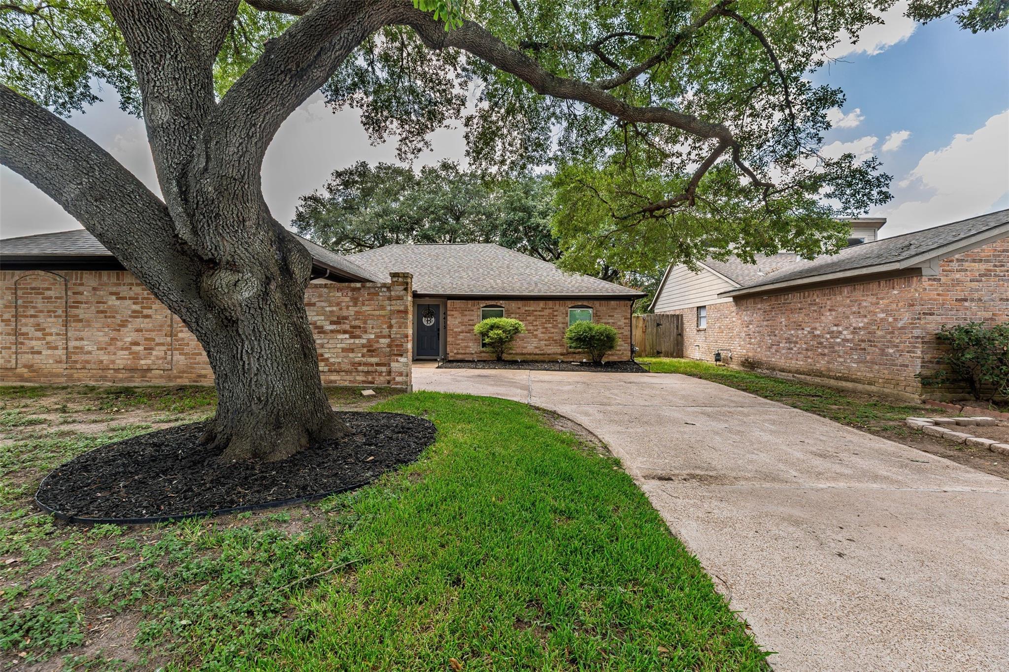 4415 Jura Drive — photo