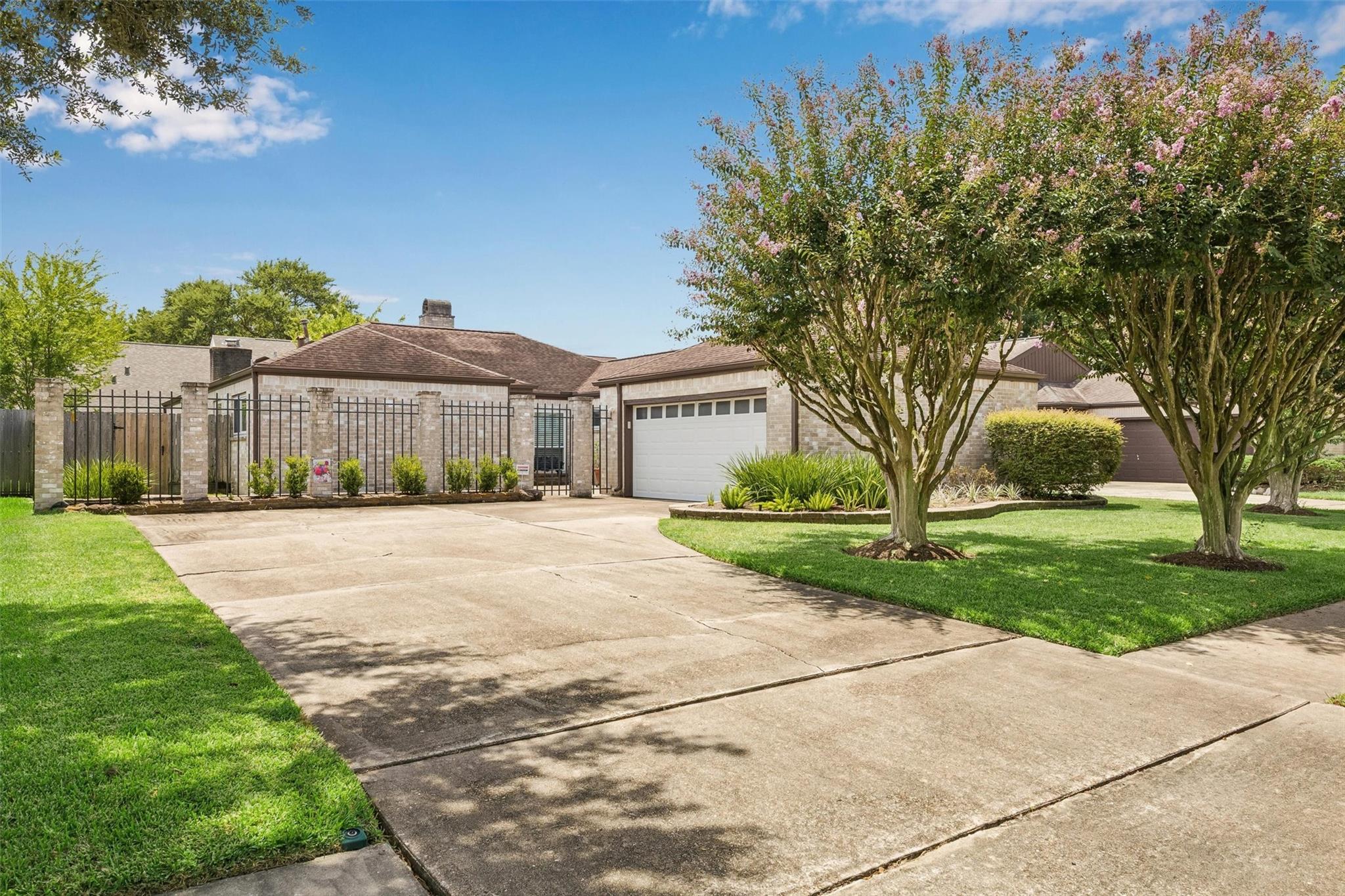 12507 Rocky Knoll Drive — photo