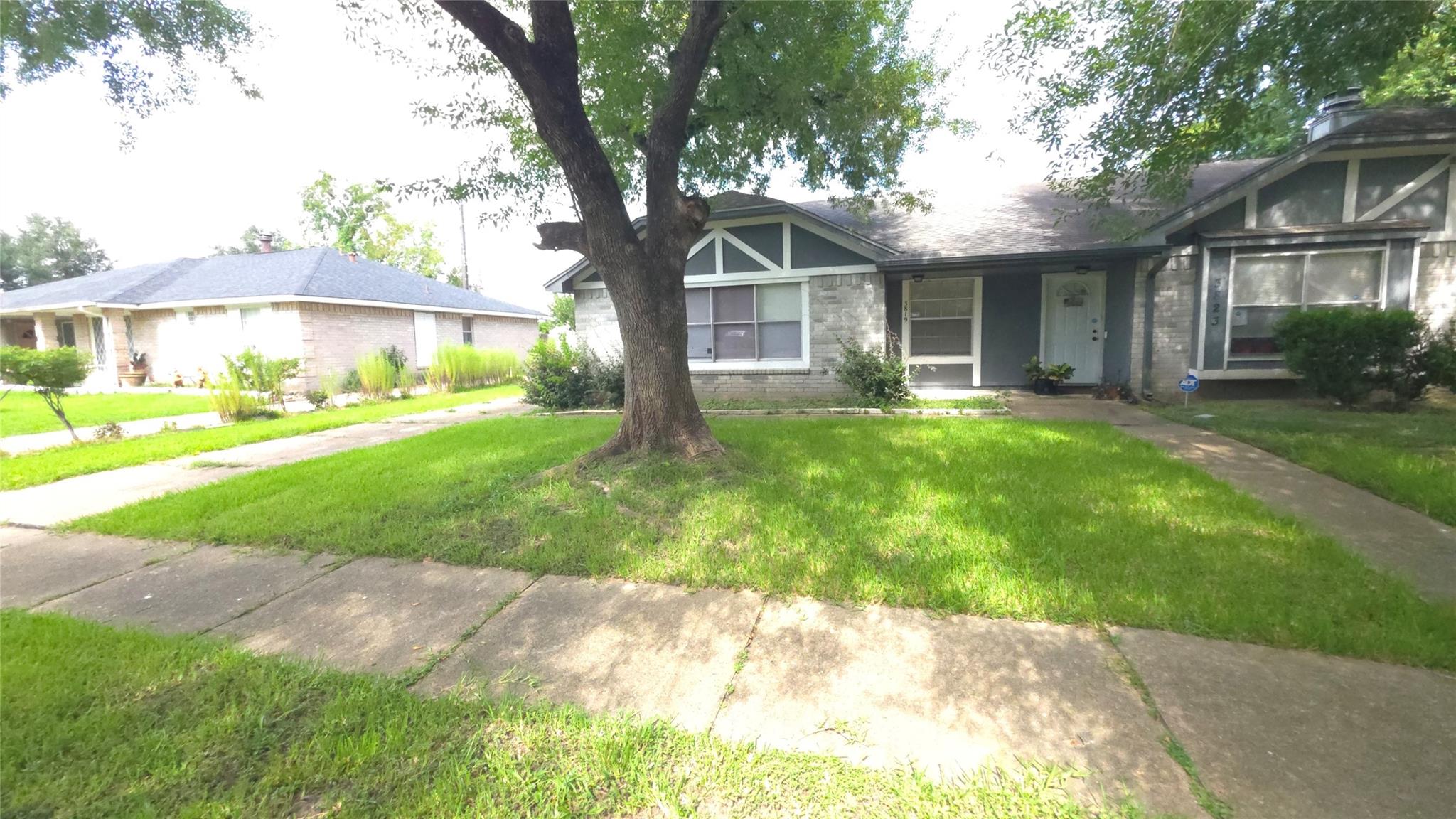 3819 Westmeadow Drive — photo