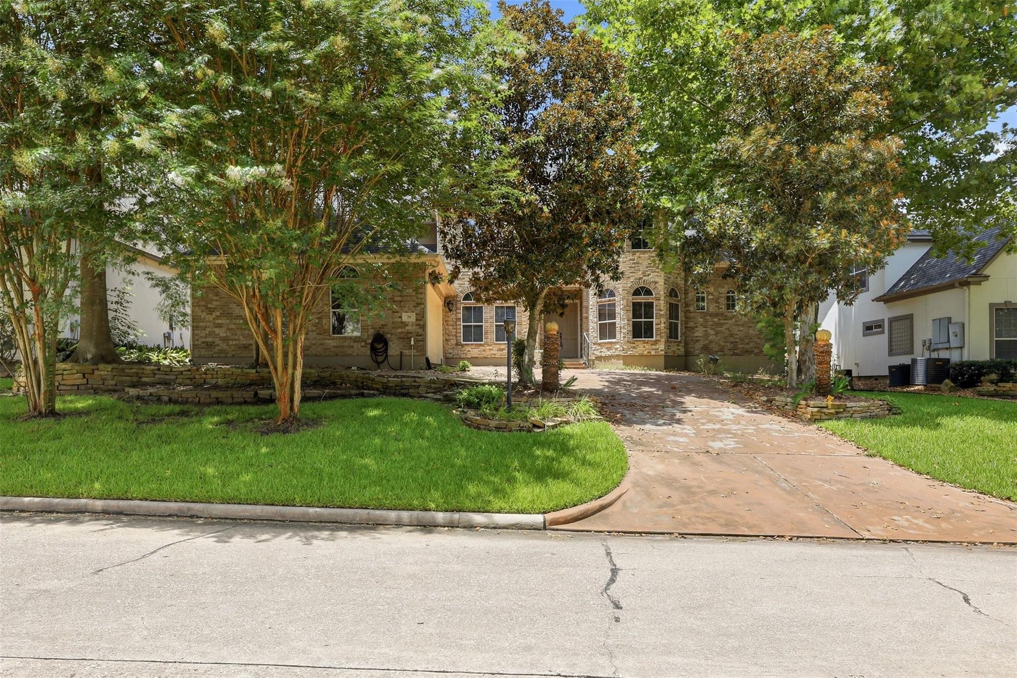 79 Melrose Drive — photo