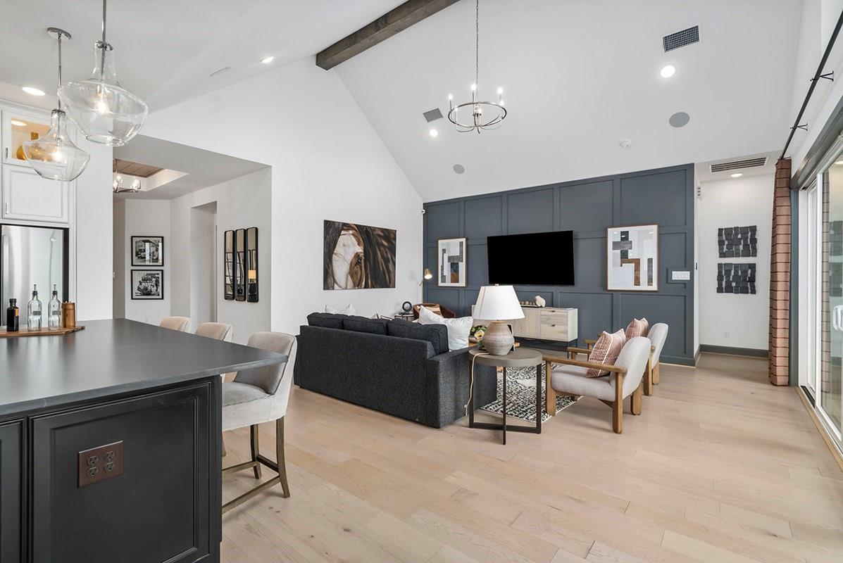 2318 Home Sweet Home Street — photo