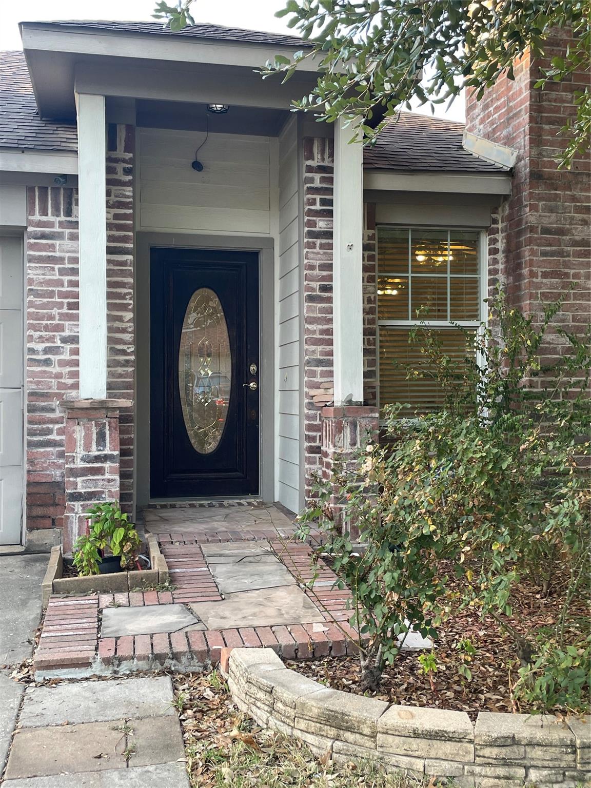 20718 Stewart Crest Lane — photo