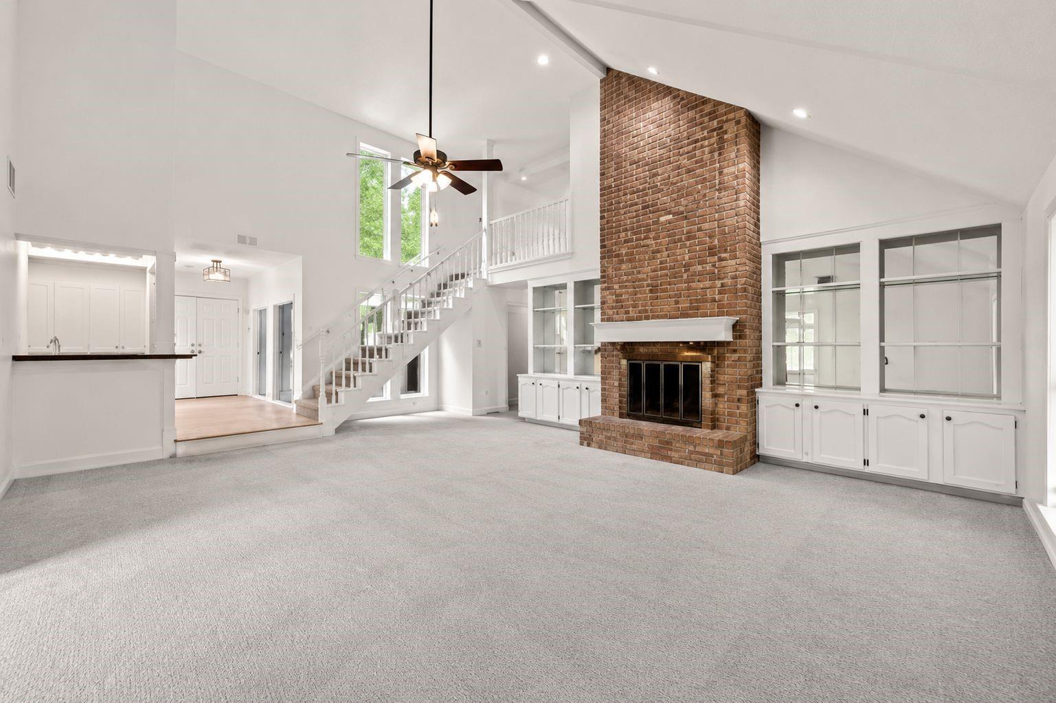 22715 Spatswood Lane — photo