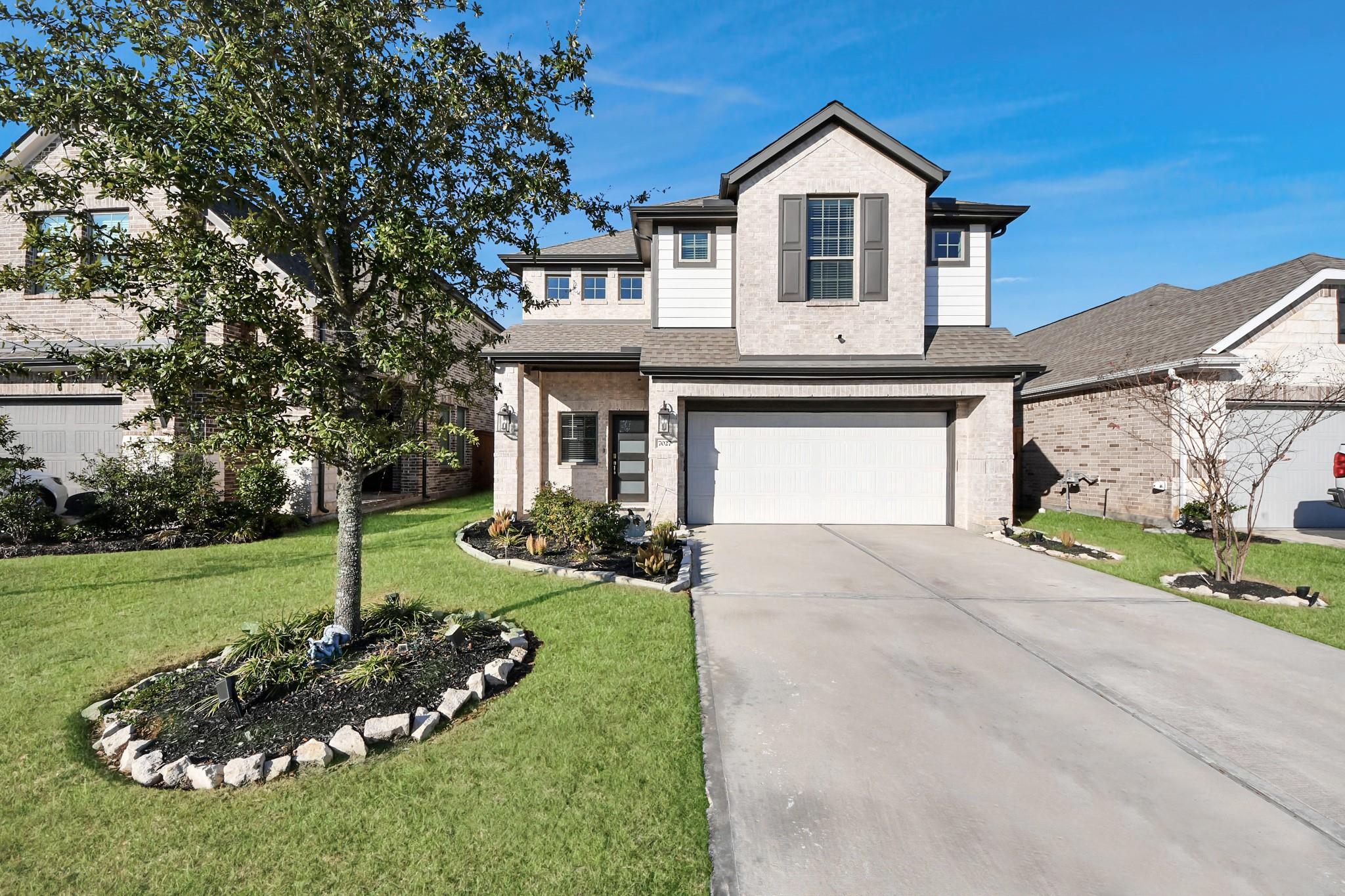 7027 Winterberry Glen Lane — photo