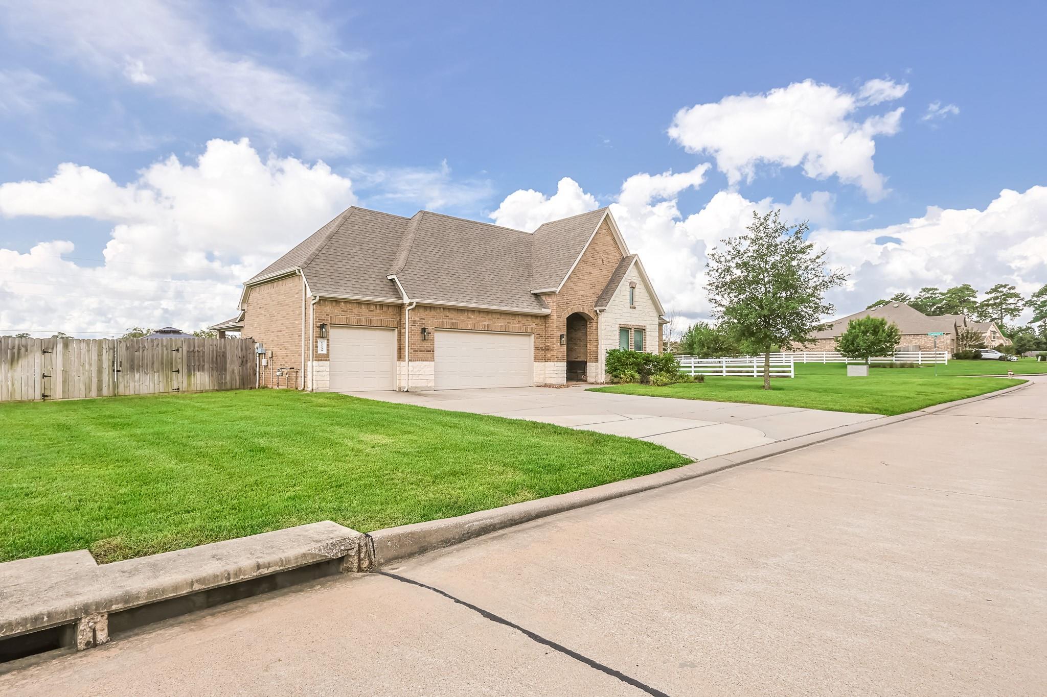 12239 Seagrape Lane — photo