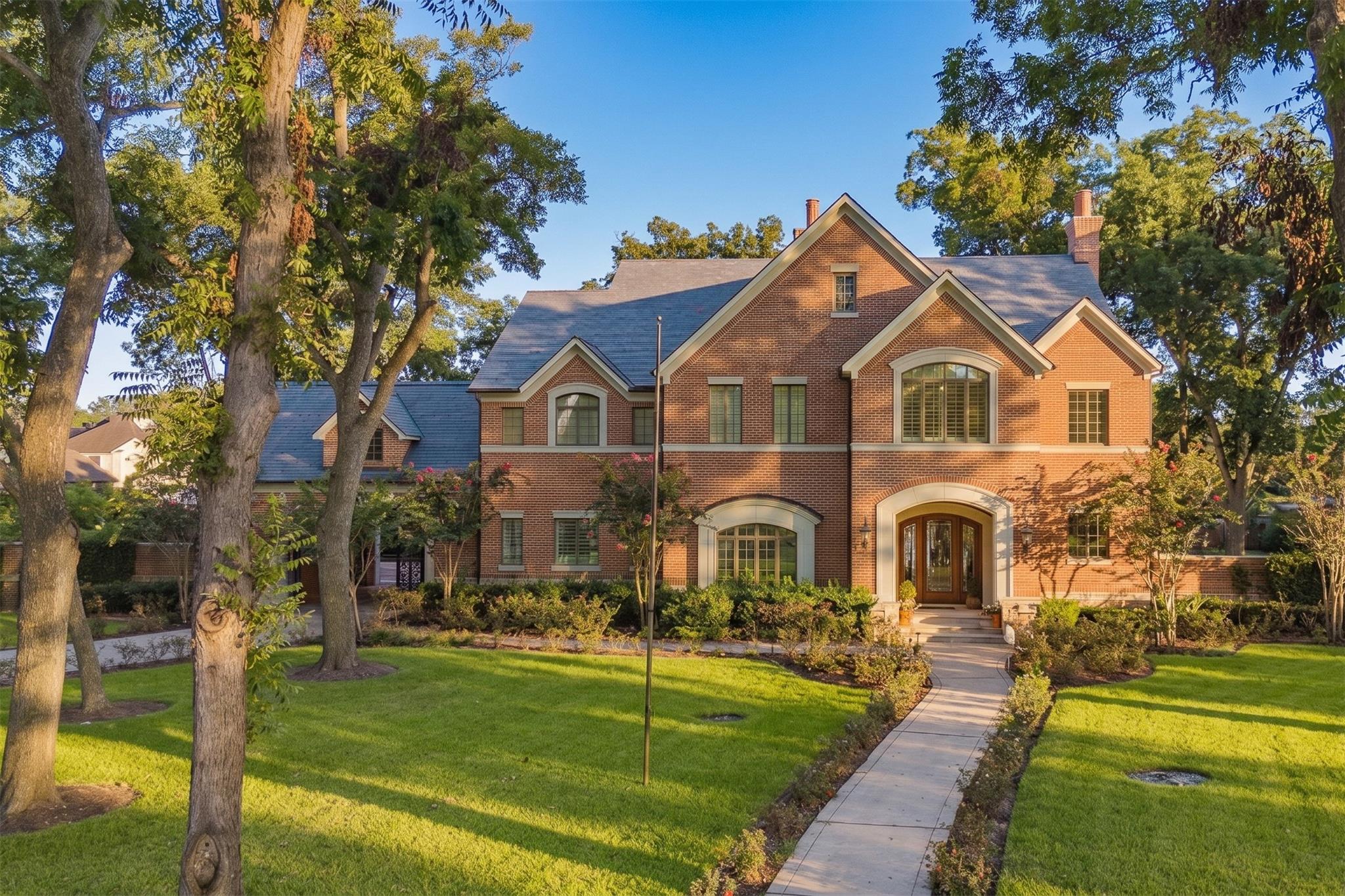 1802 Forest Gate Circle — photo