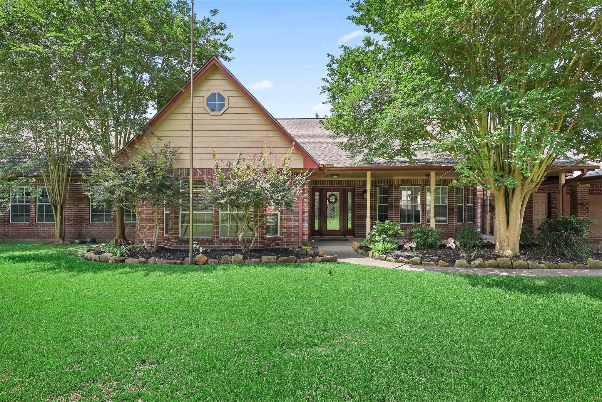 1133 Helen Drive — photo