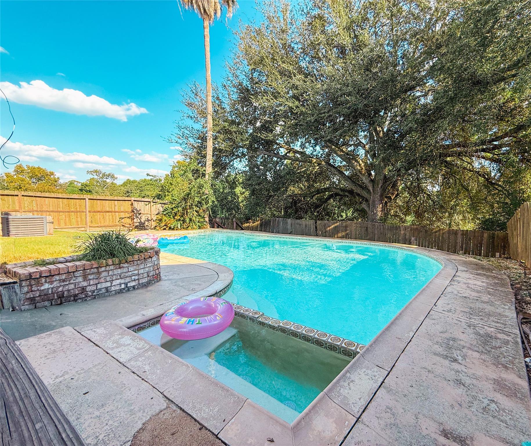 3543 Duncaster Drive — photo