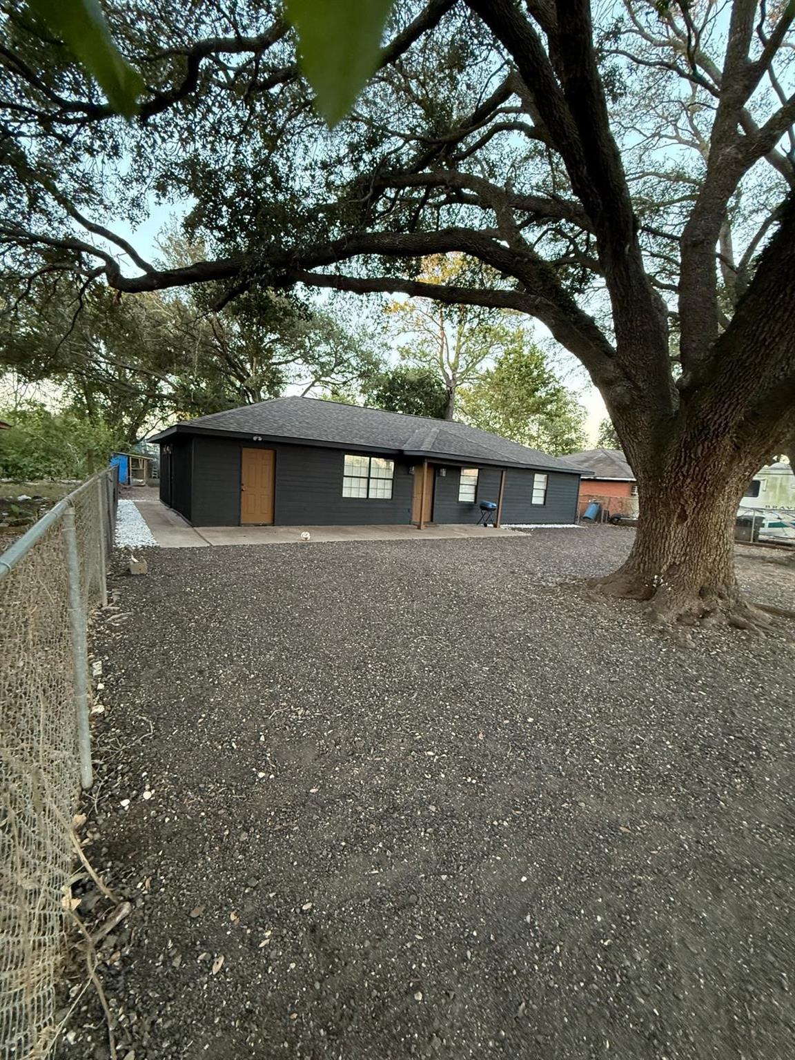 4323 Jamie Lane E — photo