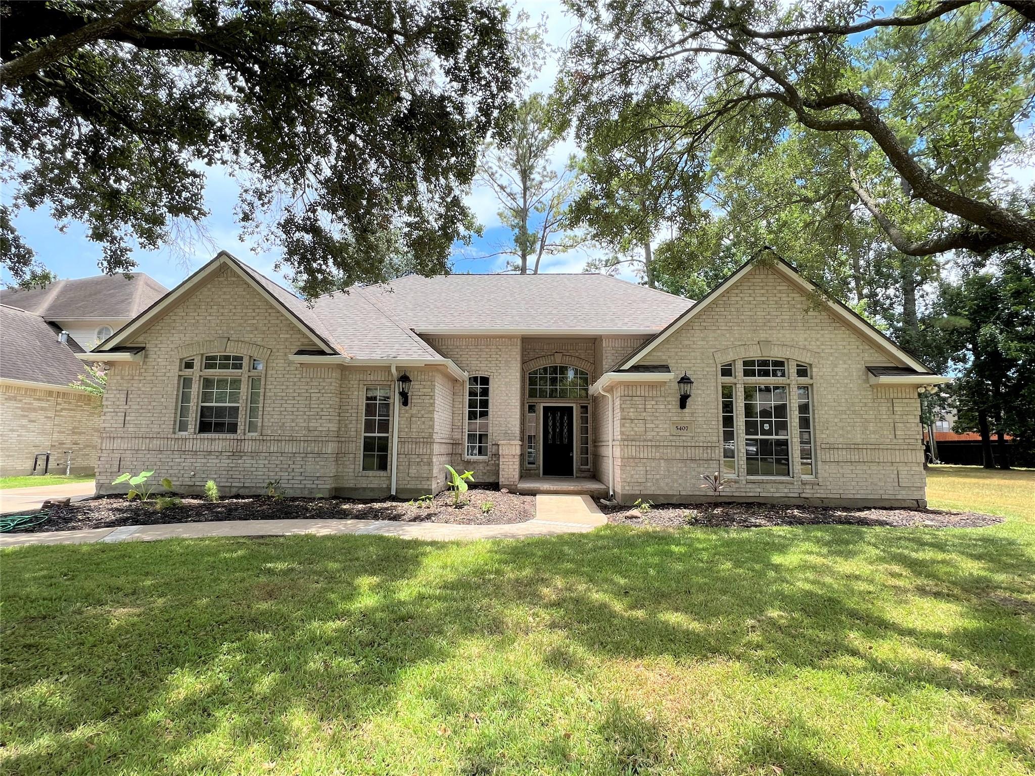 5407 Oak Cove Drive — photo