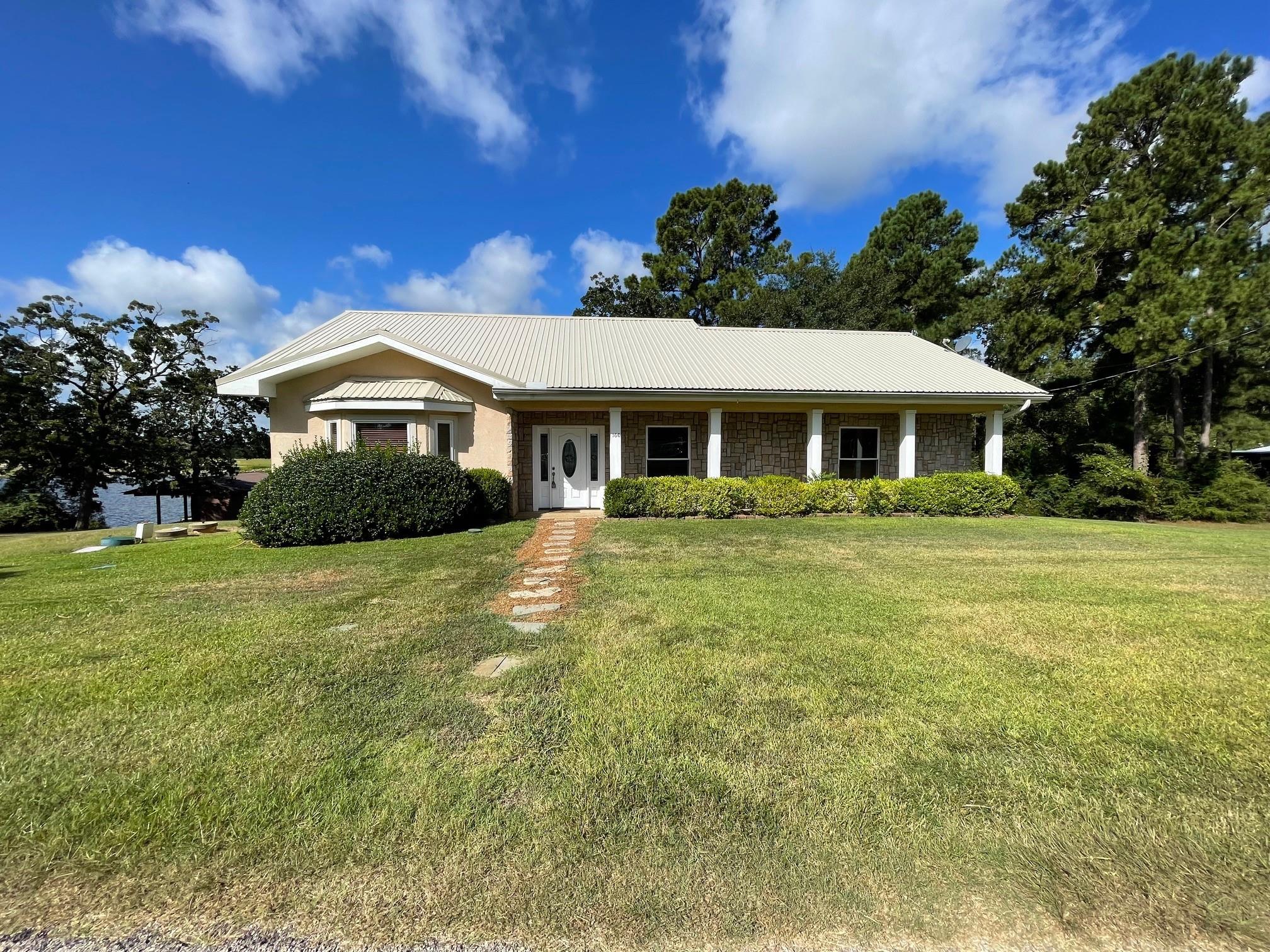 160 Lookout Point Drive — photo