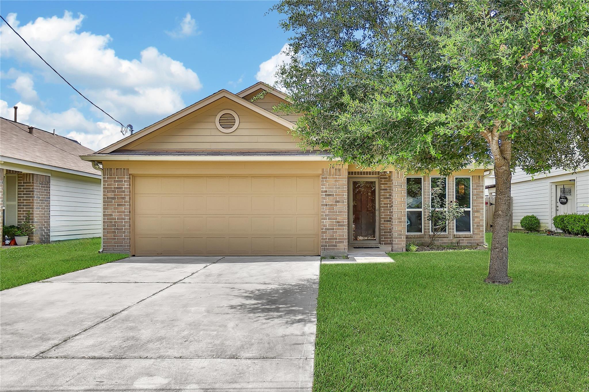 16771 N Rail Drive — photo