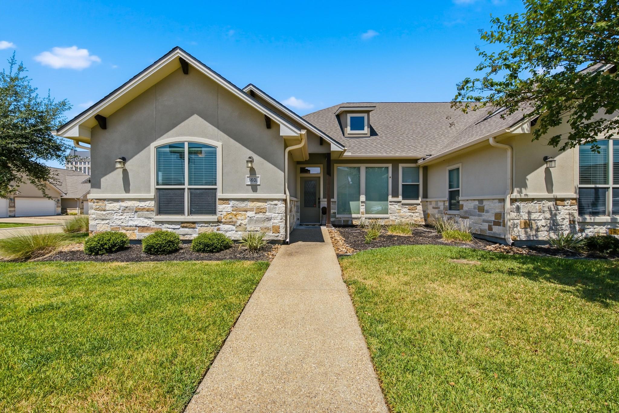 3801 Estes Park — photo