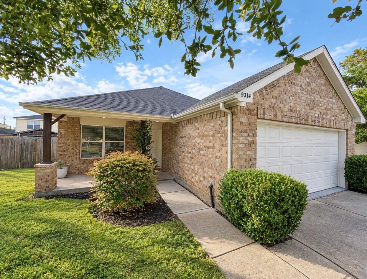9314 Chamisal Court — photo