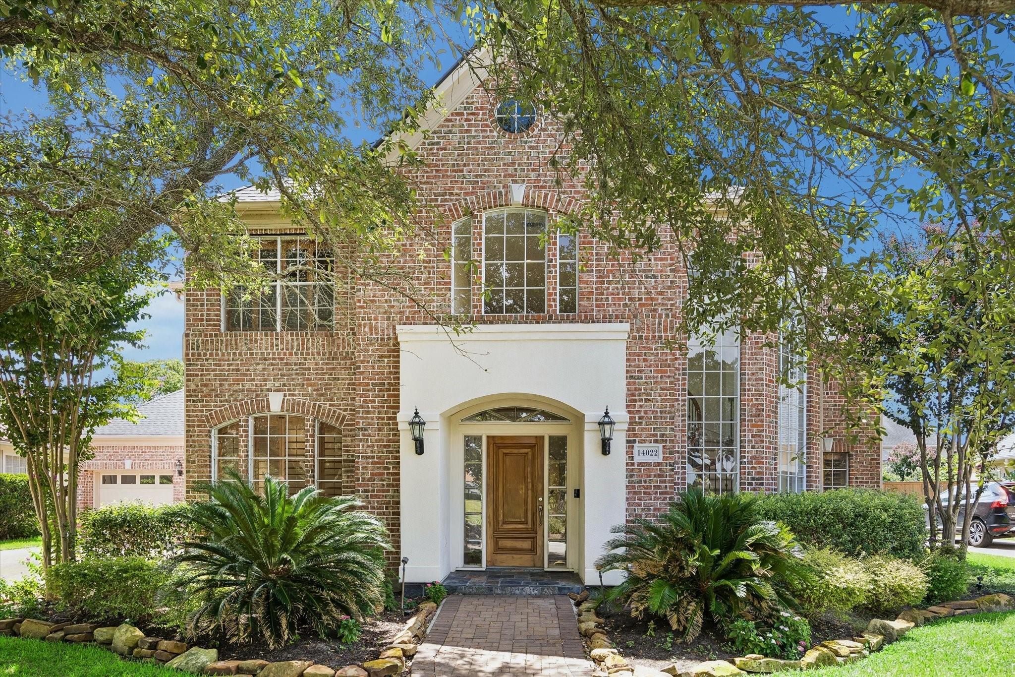 14022 Barnhart Boulevard — photo