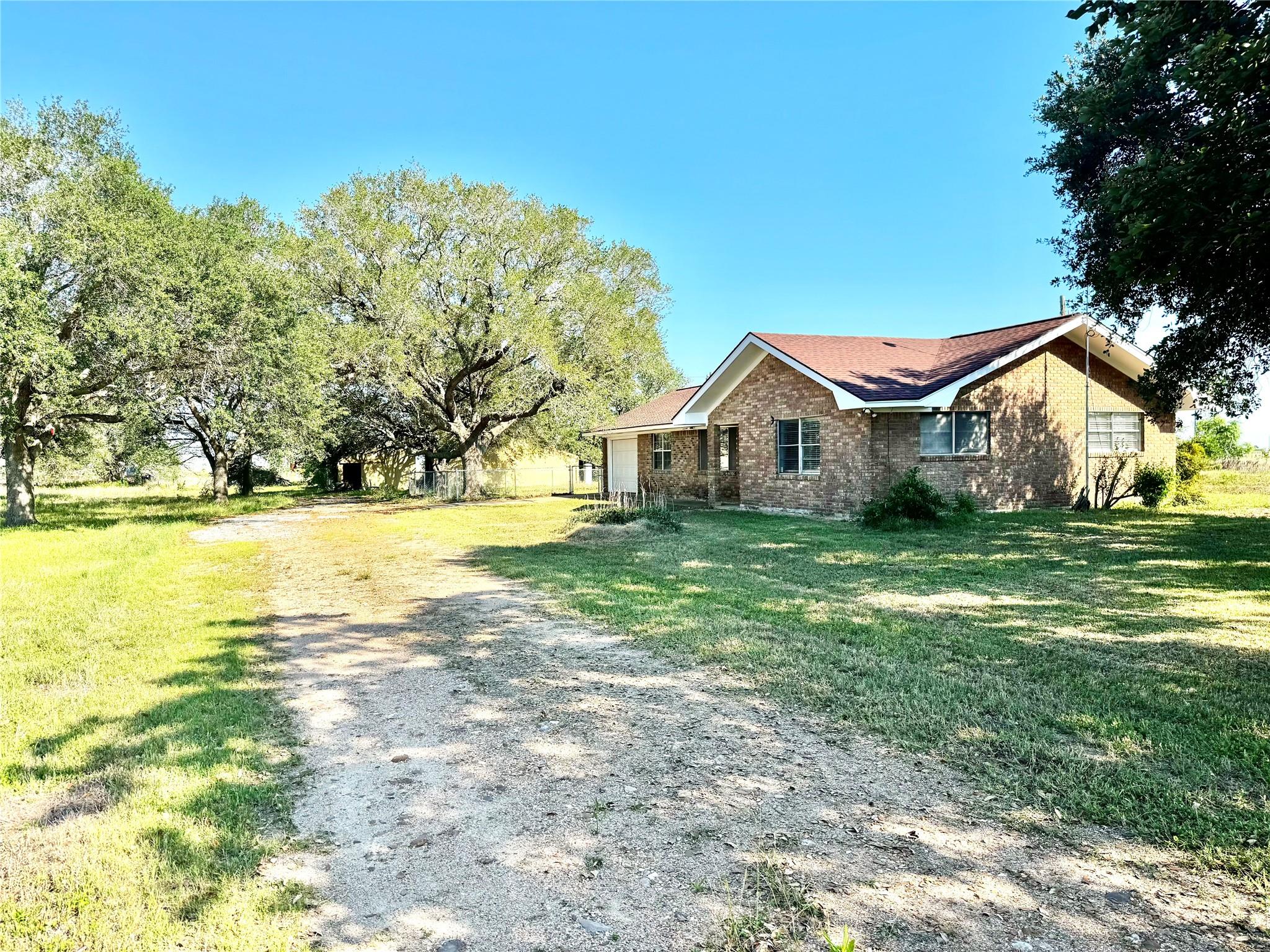 2691 FM 1862 — photo