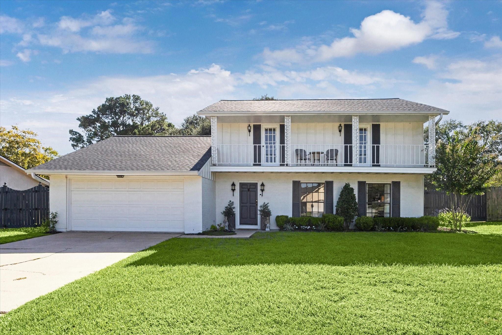 1802 Hickory Lane — photo