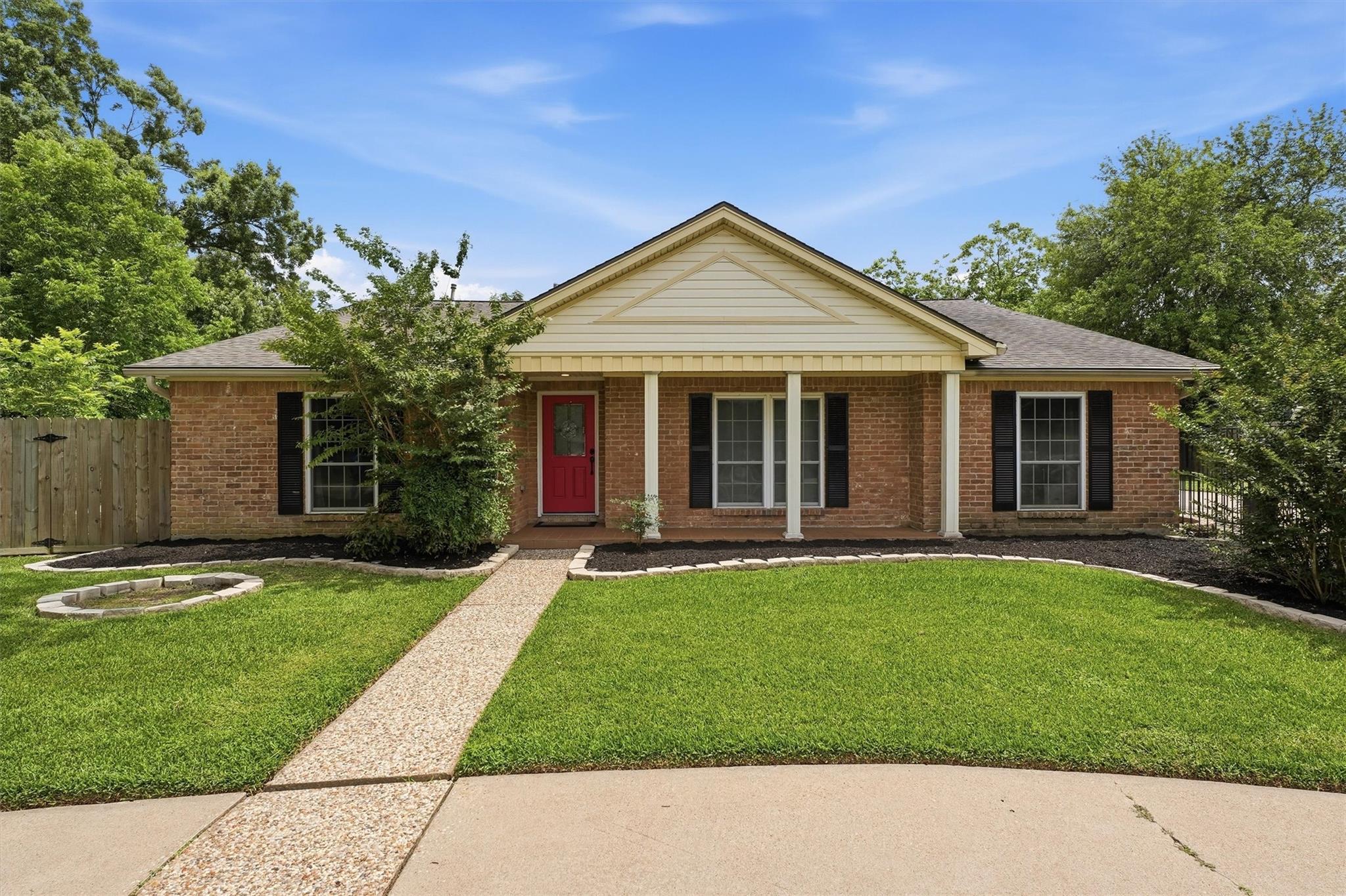 16346 Havenpark Court — photo