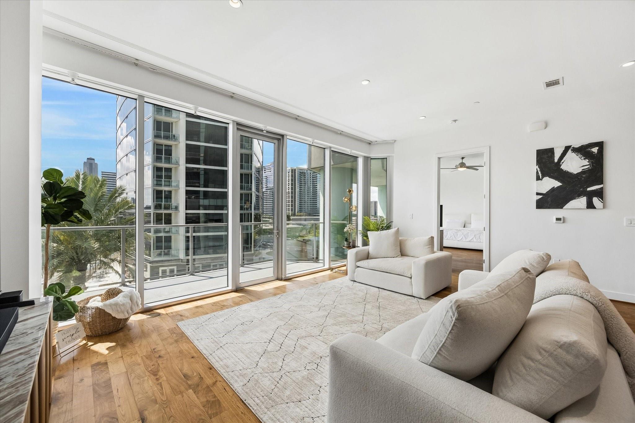 1600 Post Oak Boulevard #1006 — photo