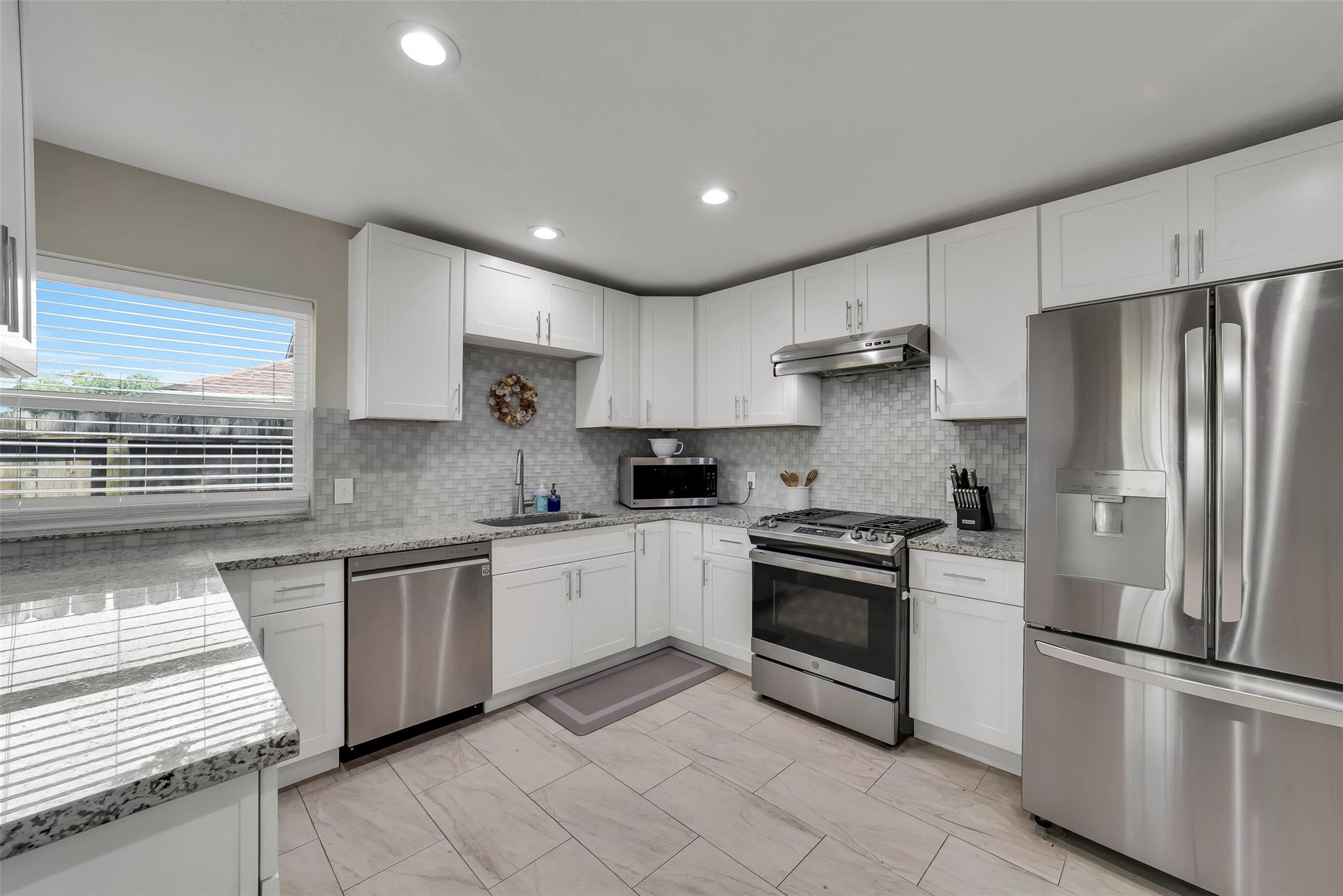 10027 Storm Meadow Drive — photo