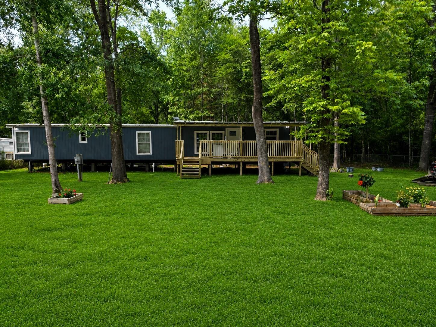 250 Beaver Run — photo
