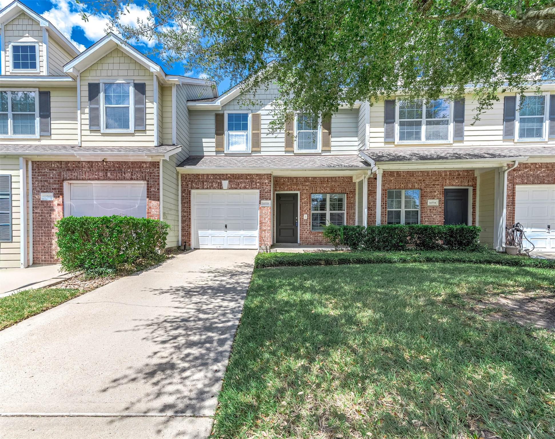 14558 Durham Chase Lane — photo