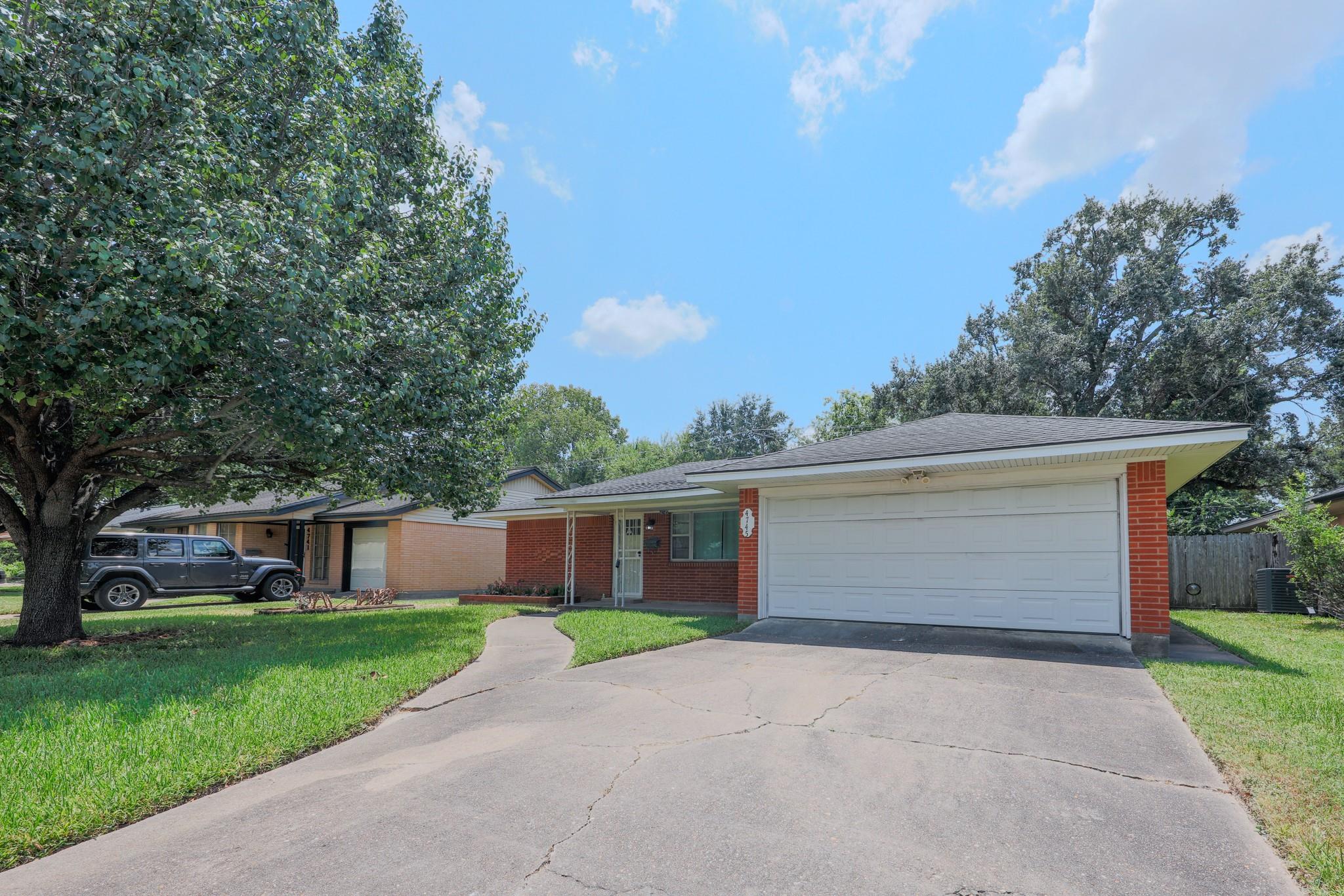 4745 Warm Springs Road — photo