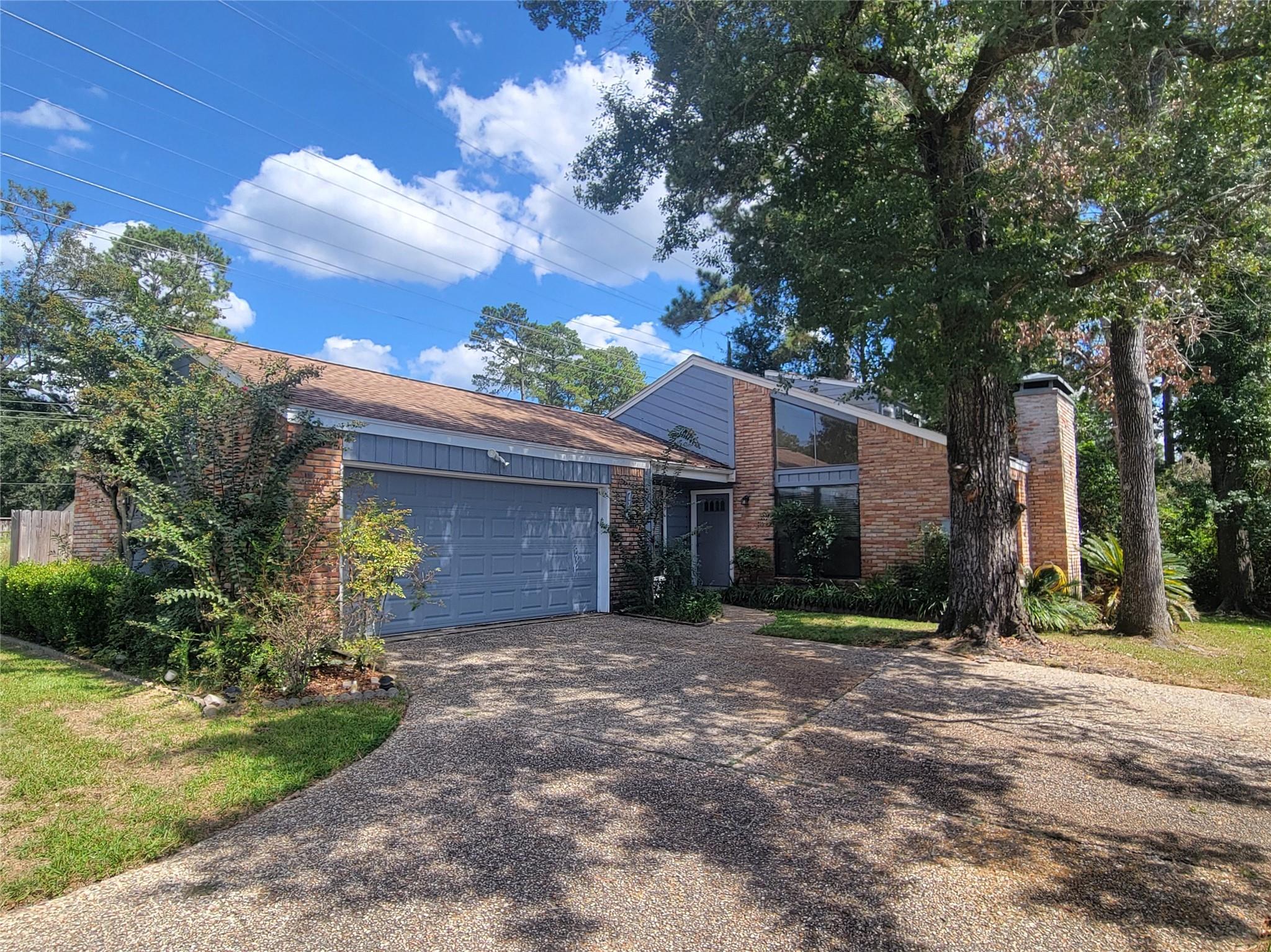 716 Player Court, Conroe, TX 77302 — photo 2