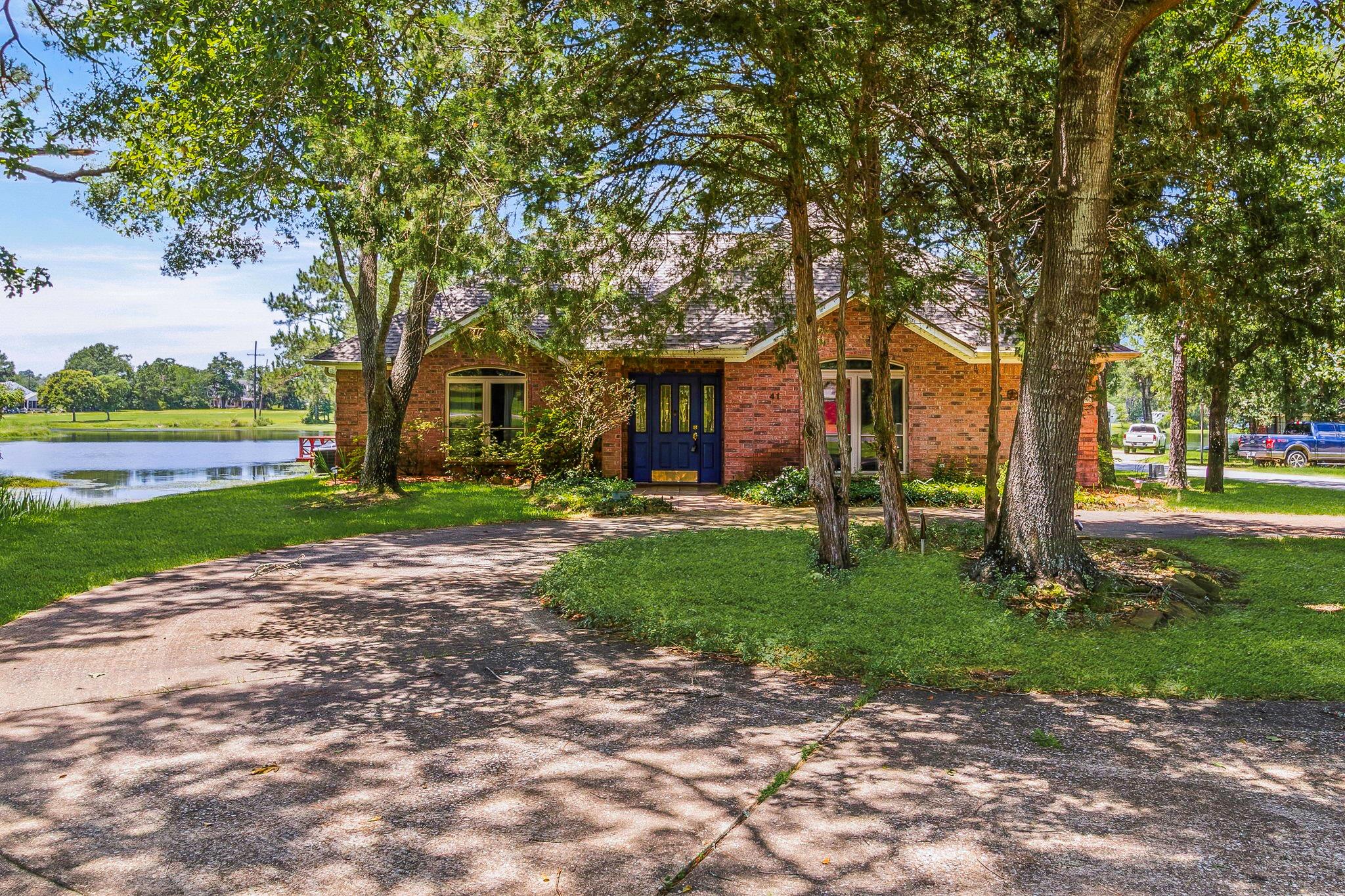 41 Bluebird Lane — photo