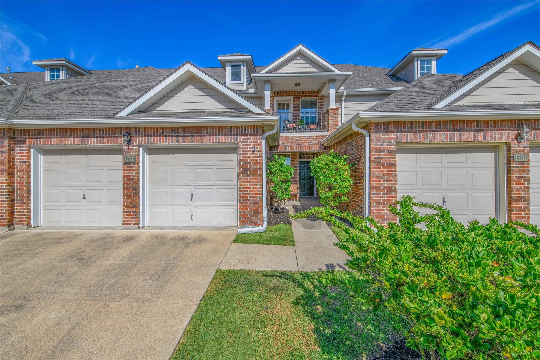 1720 Heath Drive — photo