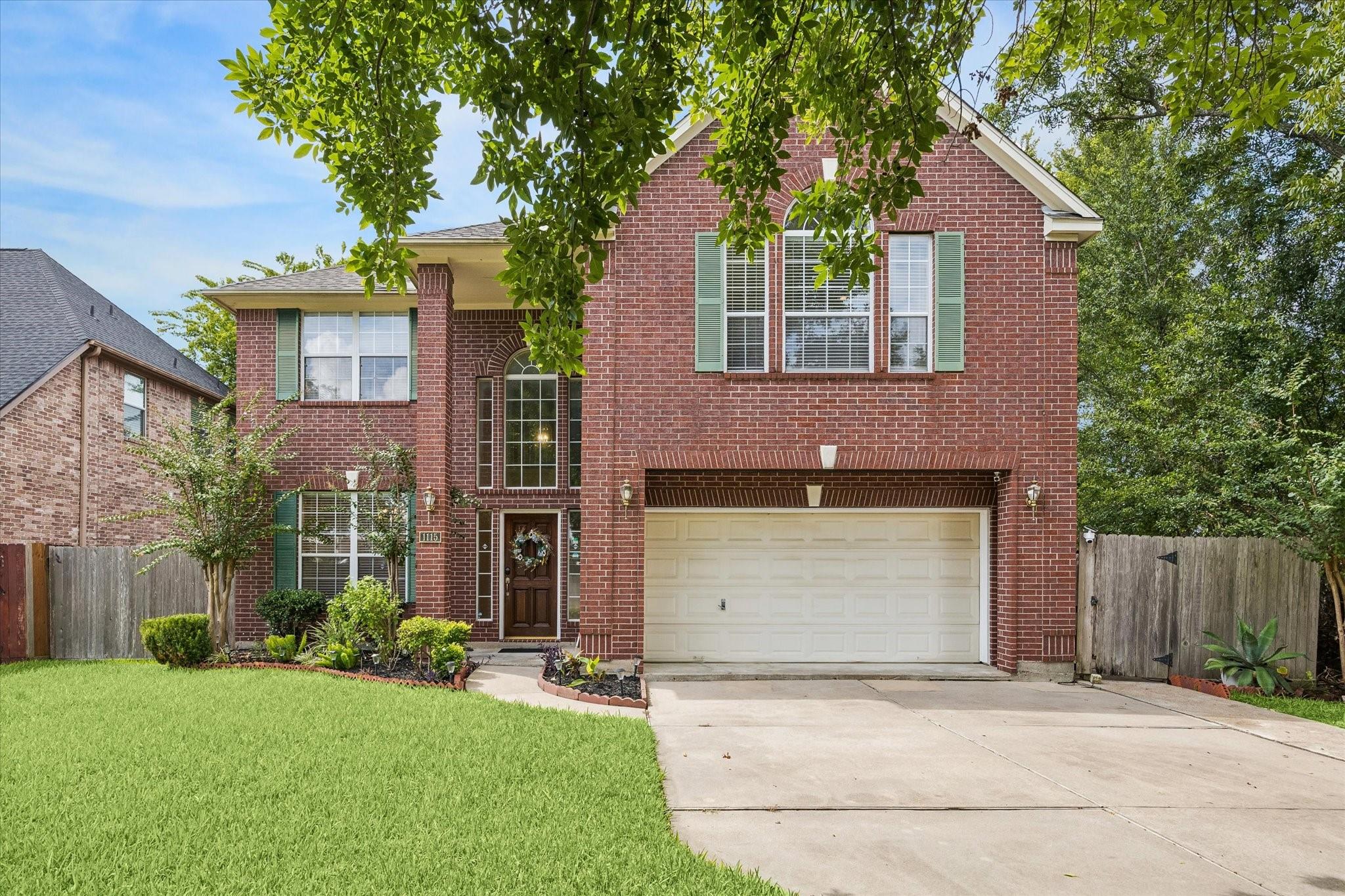 1115 Mulberry Lane — photo