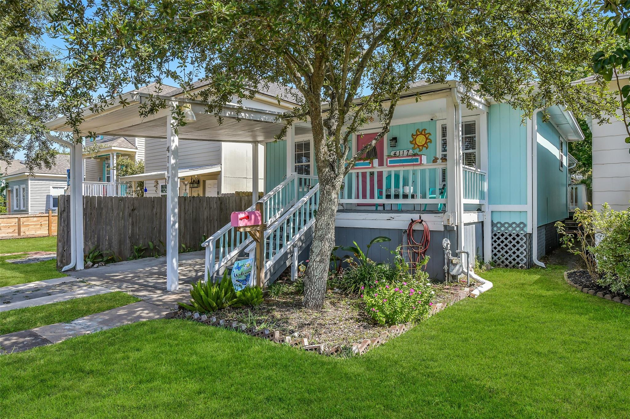 4117 Avenue M 1/2 — photo