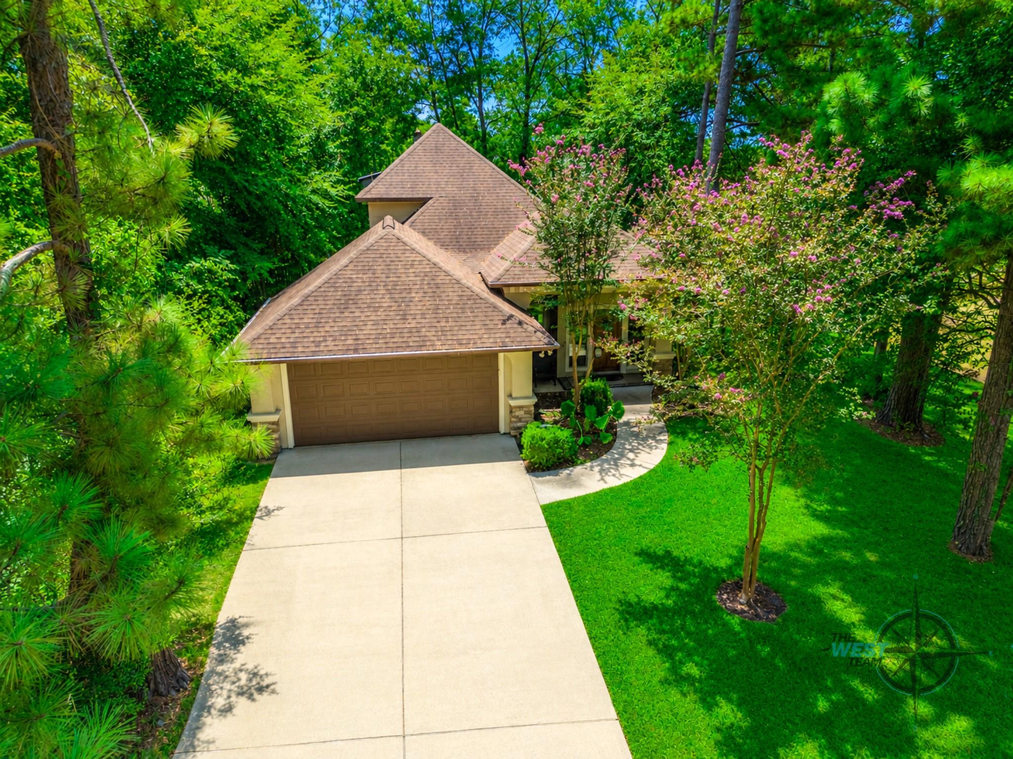 3302 Dunes Circle — photo