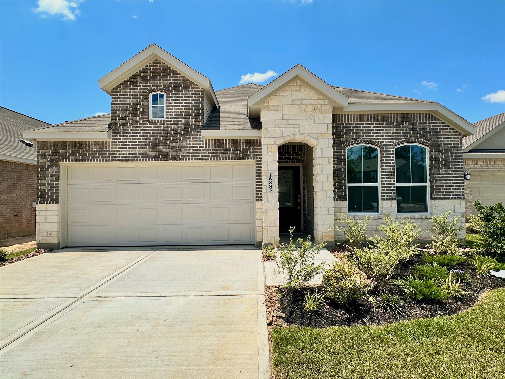 16883 Buckwood Trail — photo