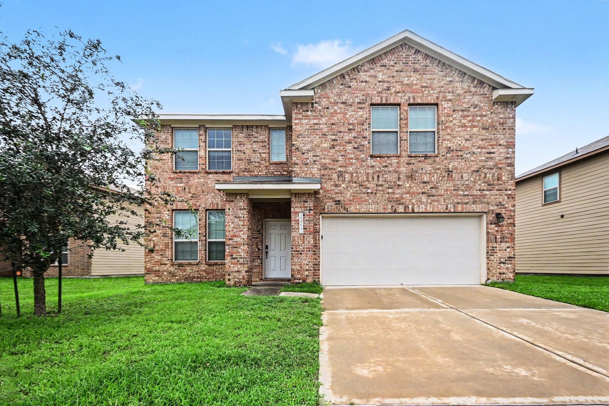 13211 Barrington Oaks Circle — photo