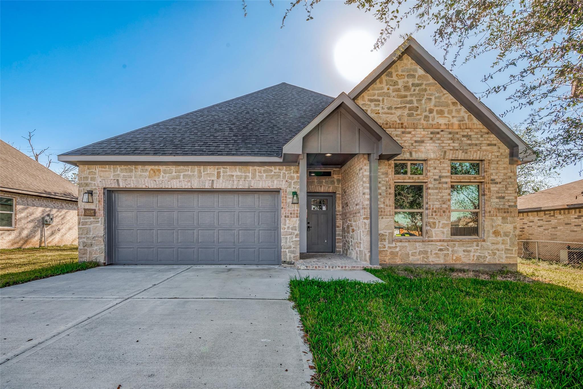 3639 Needville Avenue — photo