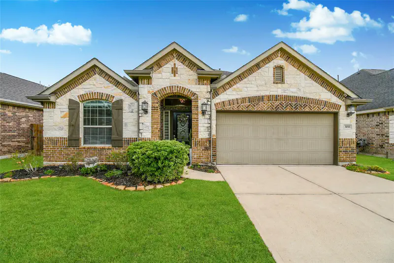 3033 Kathryn Oaks Lane — photo